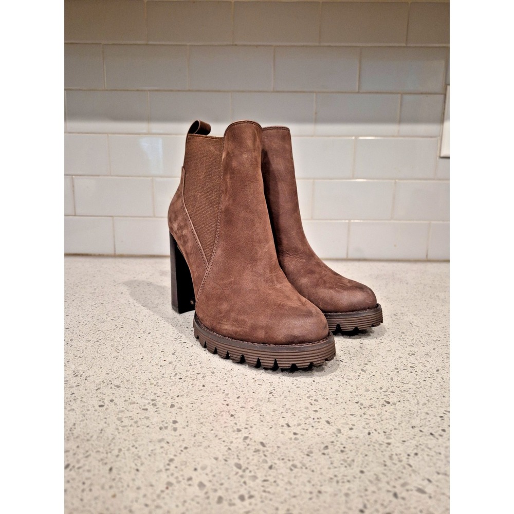 Gibson & Latimer  Brown Suede Chunky Ankle Boots size 6 M
